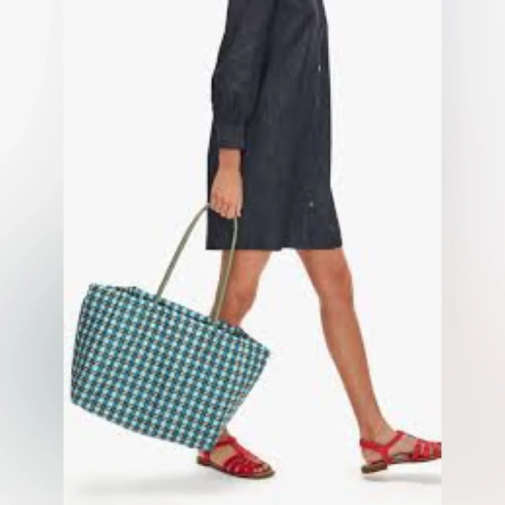 Kate Spade ♠️ Everything Puffy Plaid Tote - Picture 7 of 10